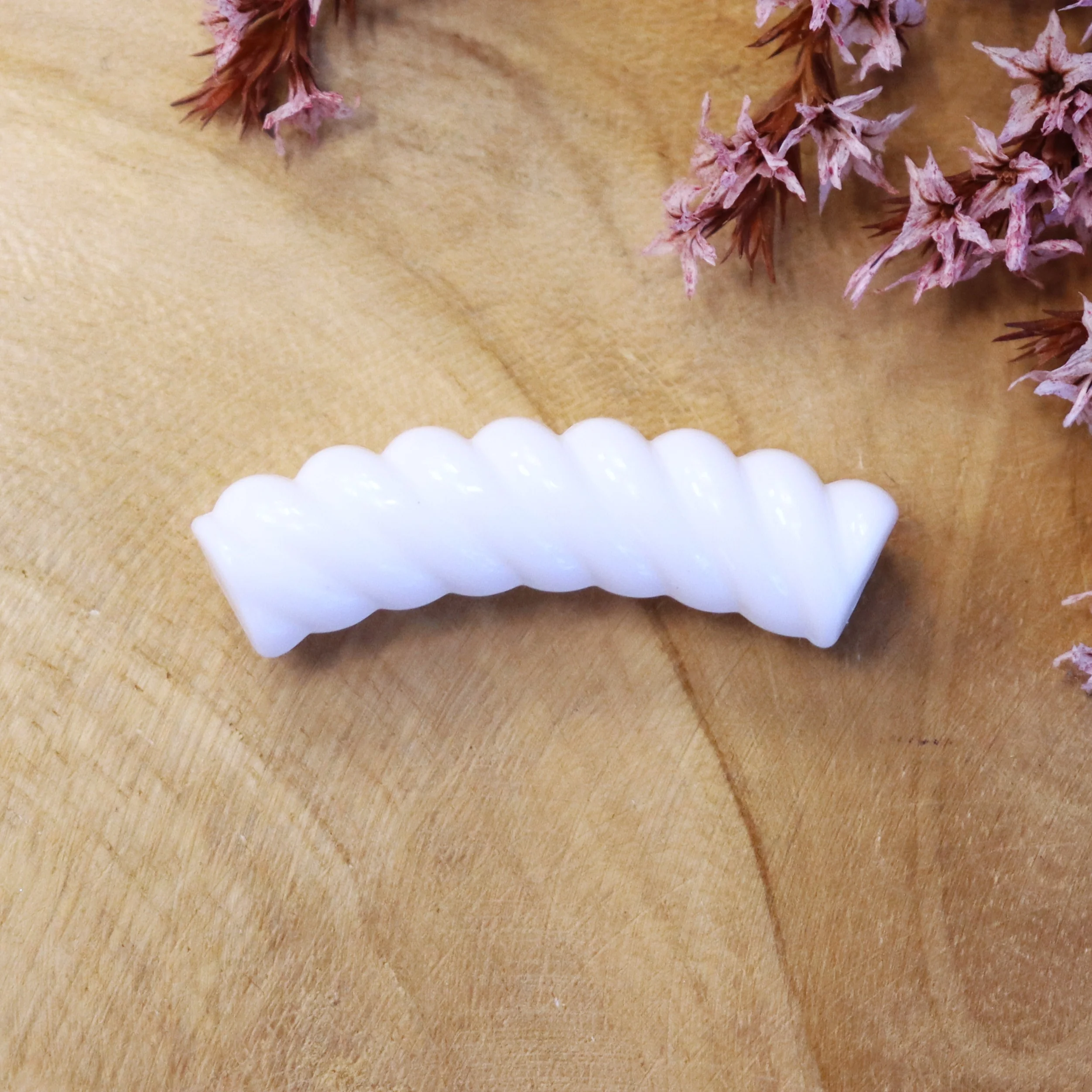 Acryl tube twisted - wit