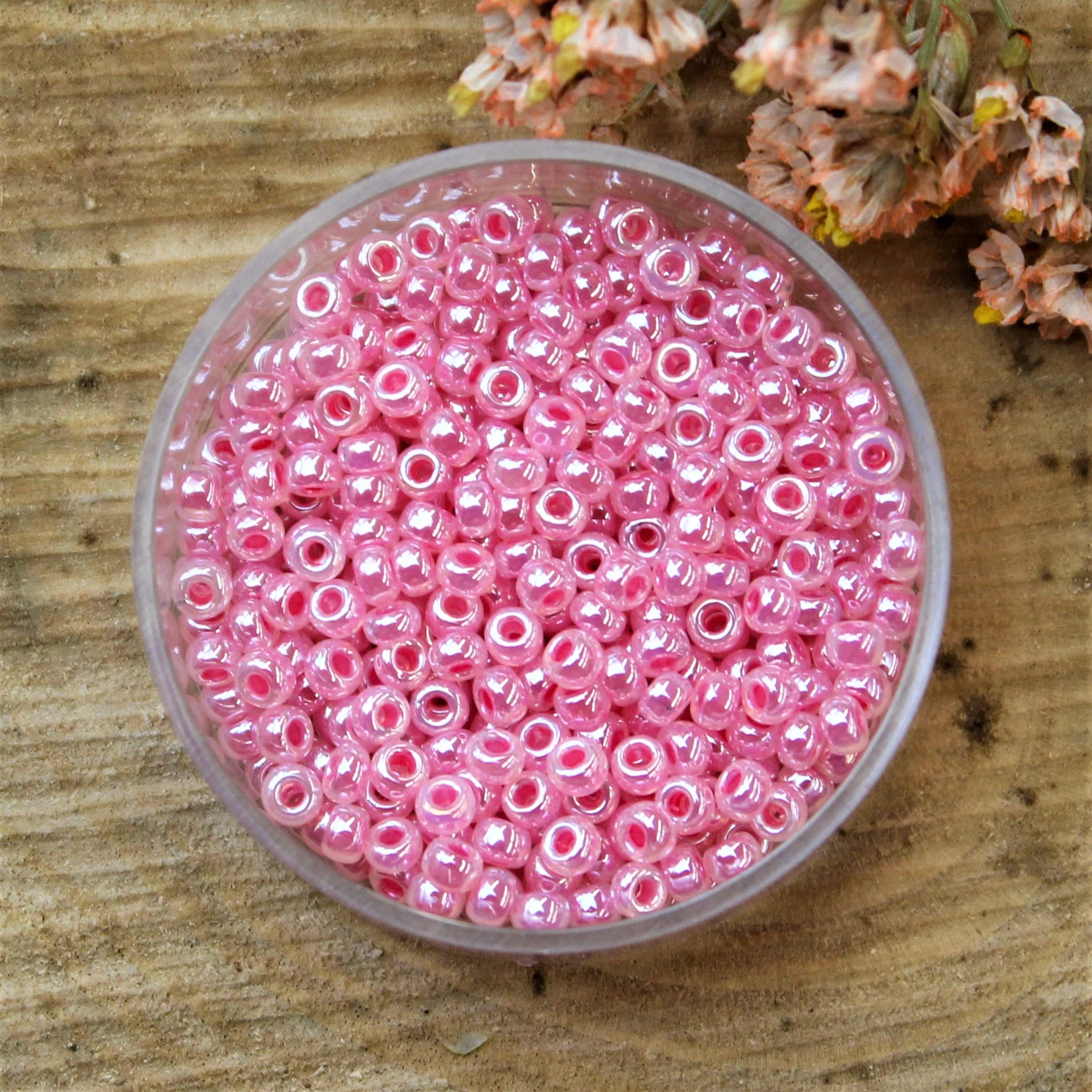 MR8-535 Ceylon carnation pink 10 gram